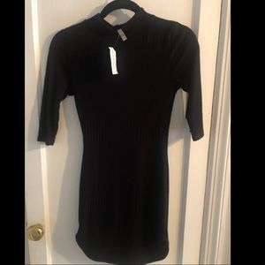 Black 3/4 Sleeve Dress